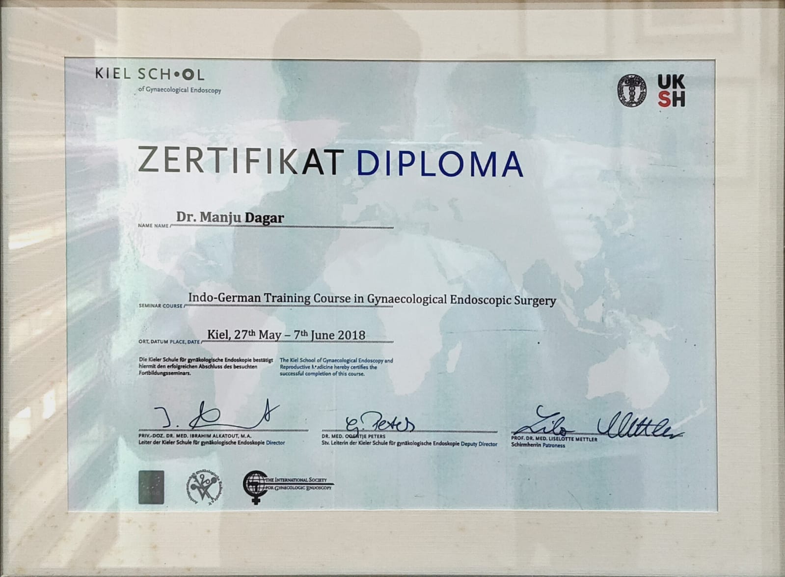 Accreditation Certificate 6